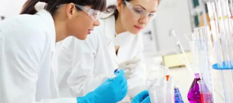 female scientists in lab